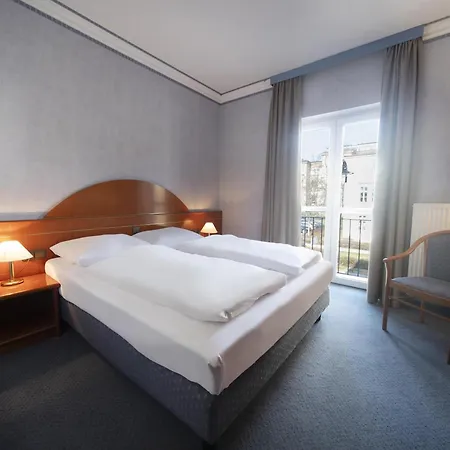 B&B Hotel Gotha-Hbf Exterior photo