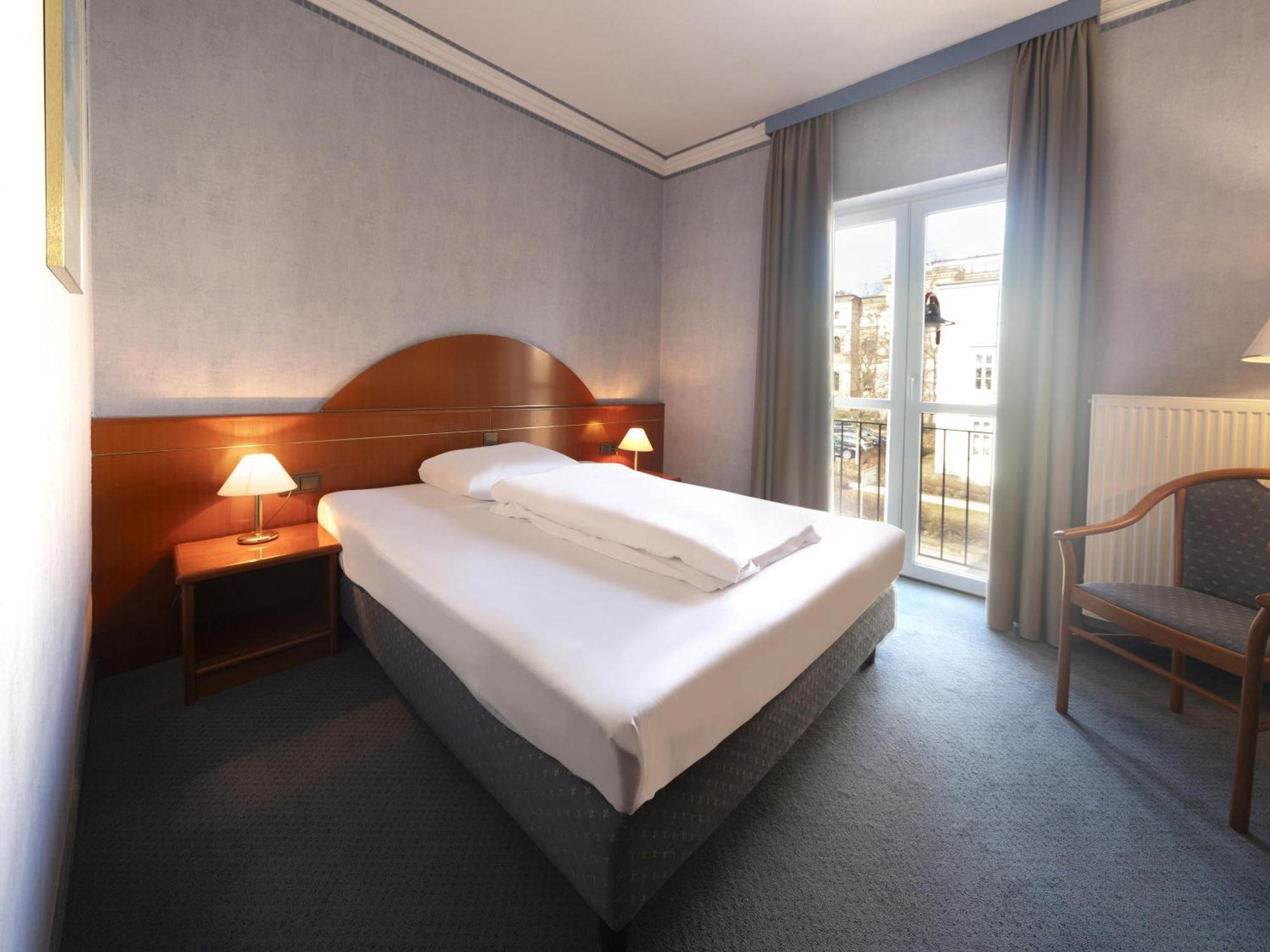 Gotha-hbf Hotel 3*
